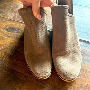 LUCKY BRAND BOOTIES